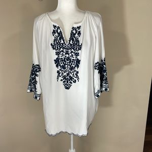 Solitaire Swim White Boho Embroidered Swim Tunic Cover-up Size Medium
